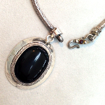 シルバーペンダントバチカンを大きく